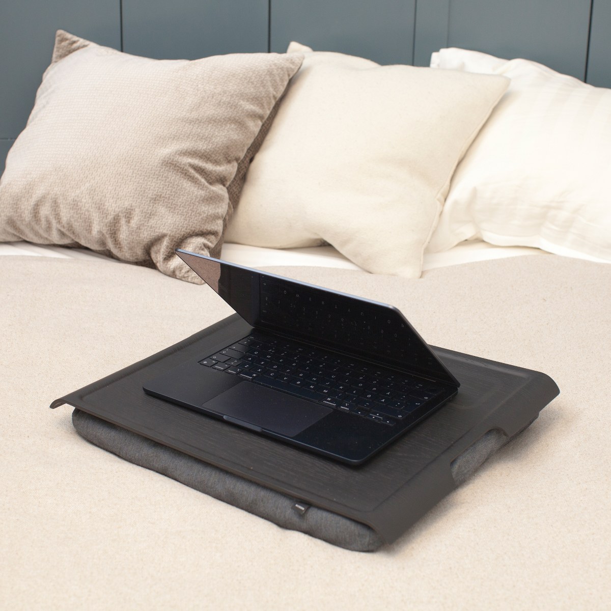 Bosign Large Cushioned Lap Tray – Matt Black Willow & Grey – image 11