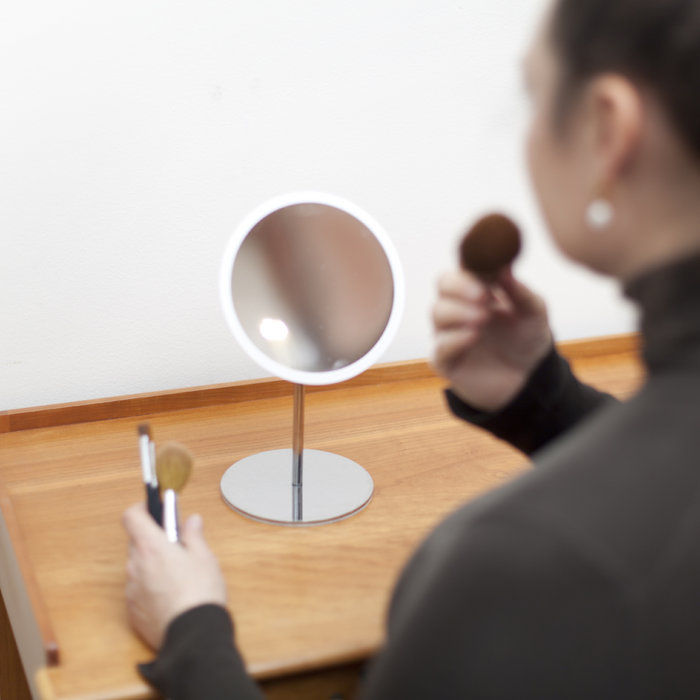 Bosign Air 10x Magnifying Mirror with Detachable Stand – White – image 8