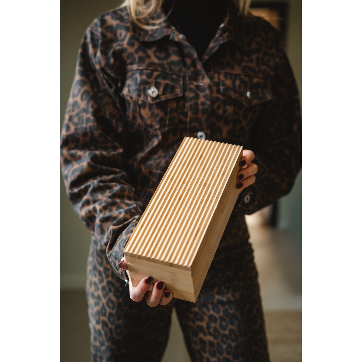 Bredemeijer Bamboo Tea Box with 3 Aluminium Loose-Leaf Canisters – image 4