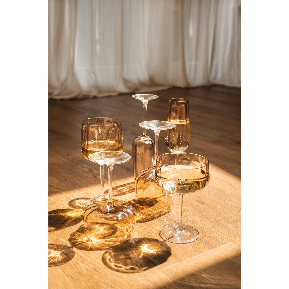 Leopold Vienna Corvina Pearl-Finish Wine Glasses, Set of 2 – image 3