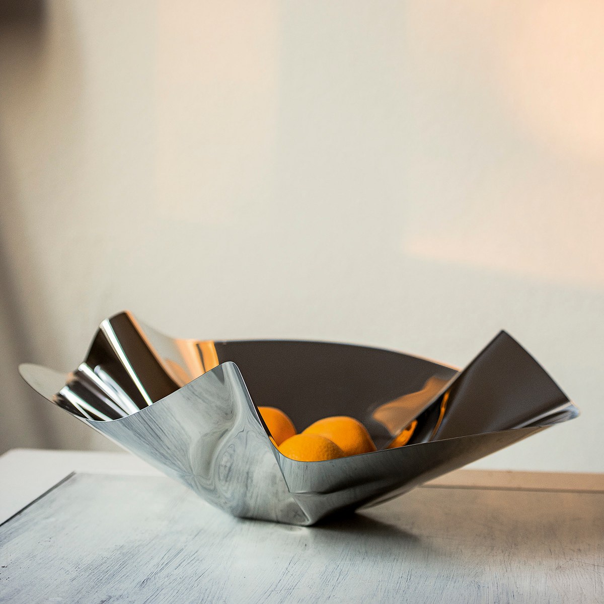 Philippi Margarethe Mirror-Polished Steel Fruit Bowl – Extra Large – image 3