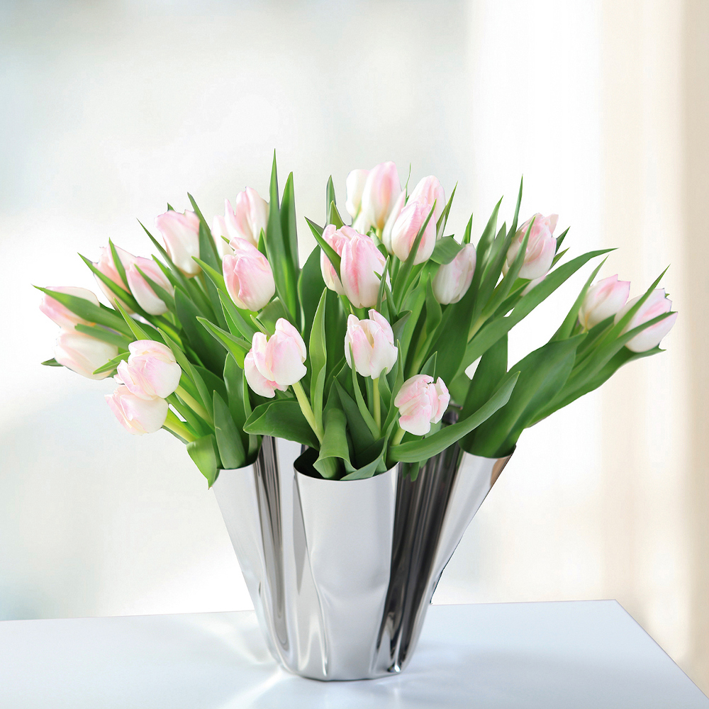Philippi Margeaux Mirror-Polished Vase – Large 30cm – image 4
