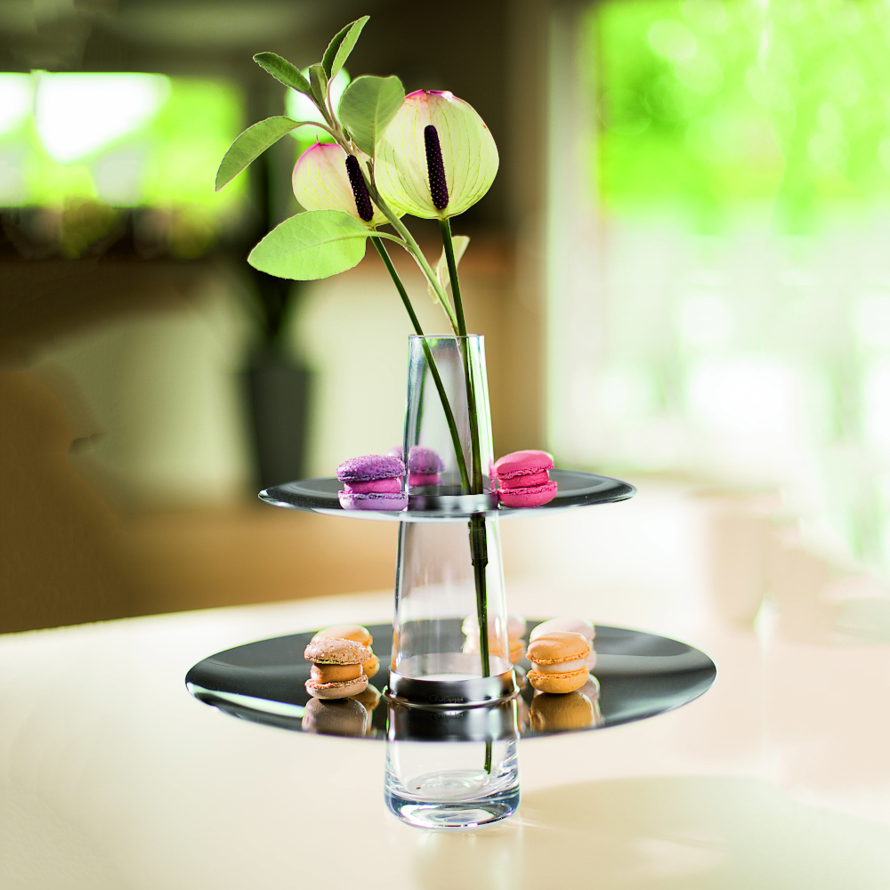 Philippi Fontaine 2-Tier Cake Stand with Glass Flower Vase – image 2