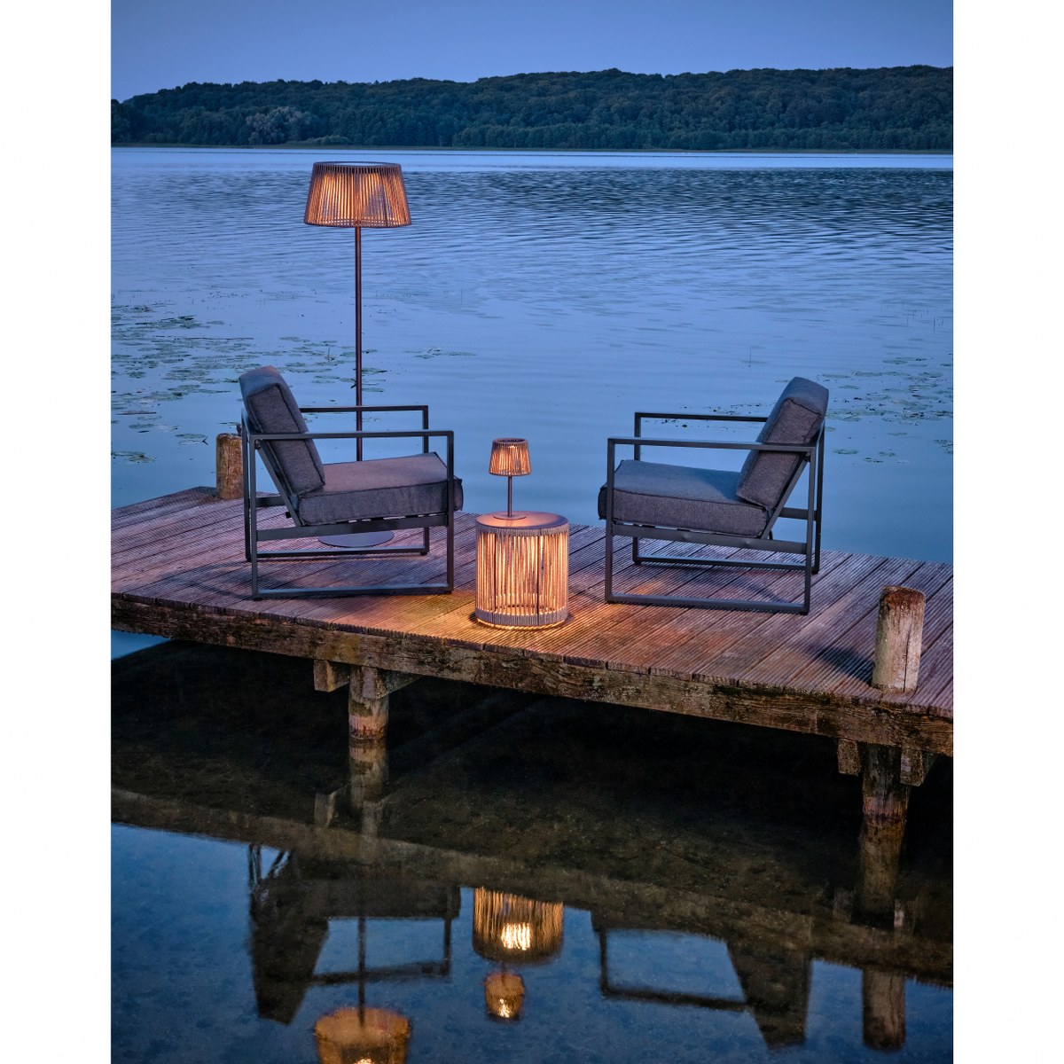 Philippi Lumen Solar Table Lamp with Rope Shade – Mocca – image 4