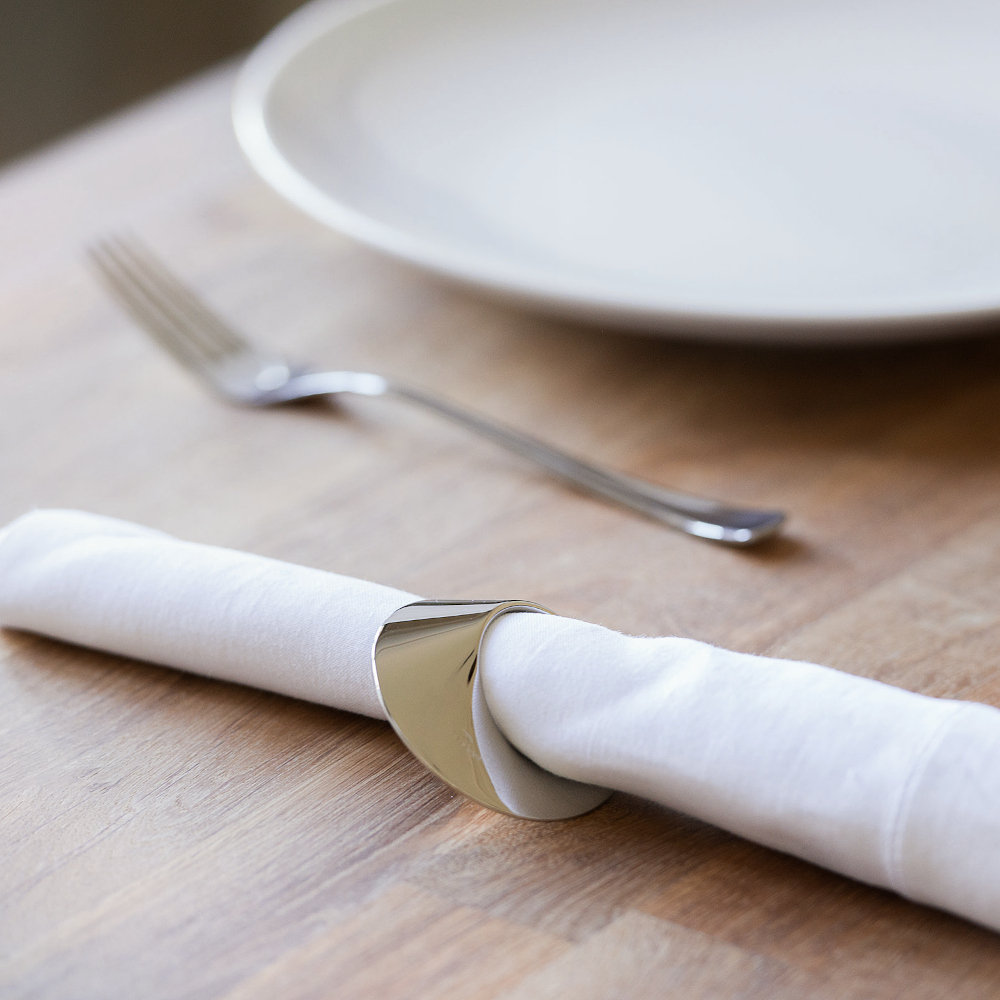 Philippi Swirl Mirror-Polished Napkin Rings, Set of 4 – image 2