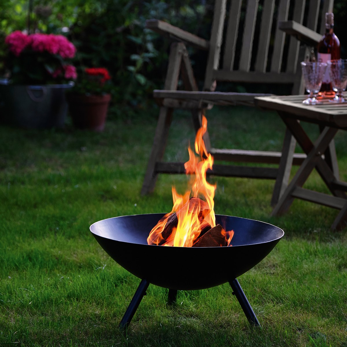 Philippi Flames Forged Steel Fire Pit 56cm – image 4