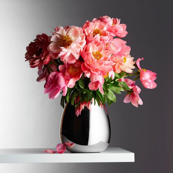 Philippi Anais Mirror-Polished Nickel Vase – Medium