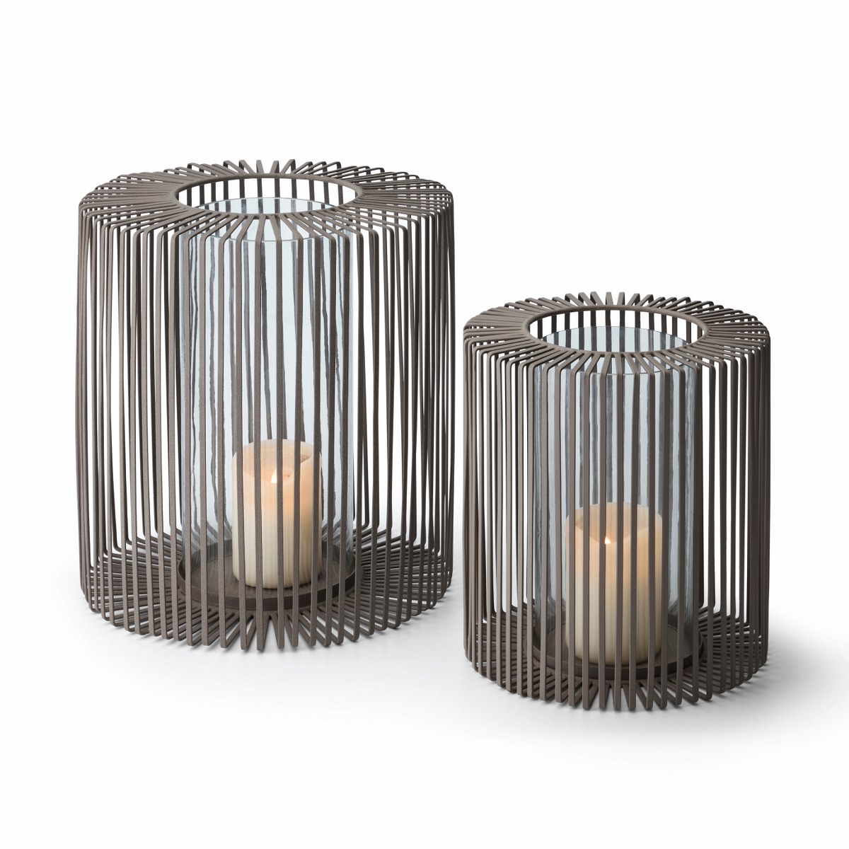Philippi Oslo Tall Outdoor Floor Lantern – Small – image 3