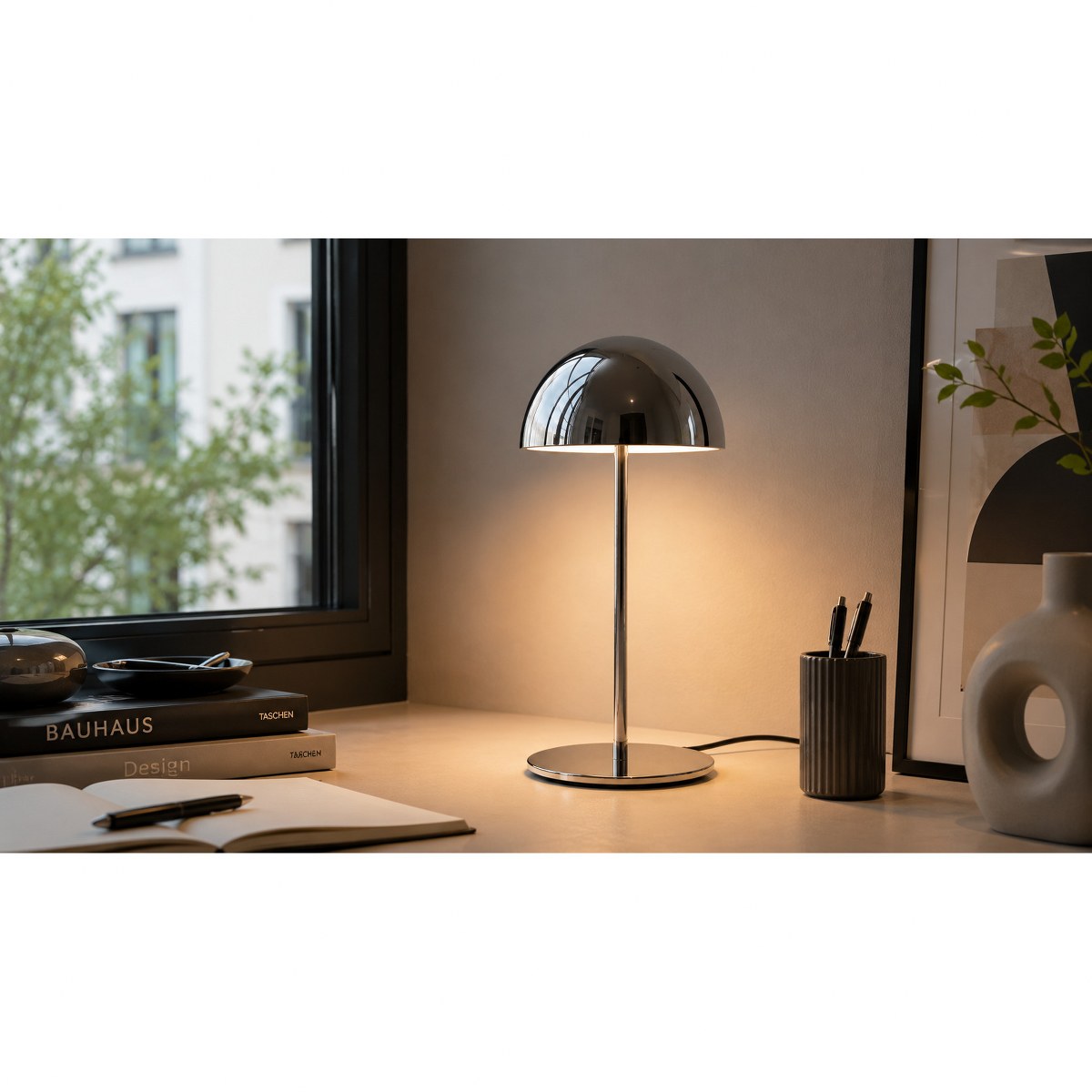 Philippi Helen Bauhaus Stainless Steel Table Lamp – image 4