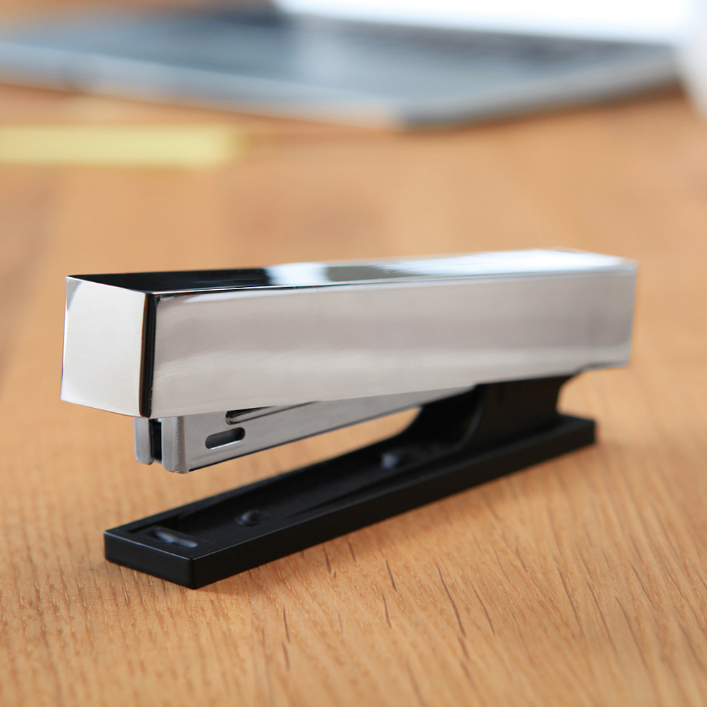 Philippi Executive Desk Stapler – Mirror-Polished Nickel & Matt Black – image 2