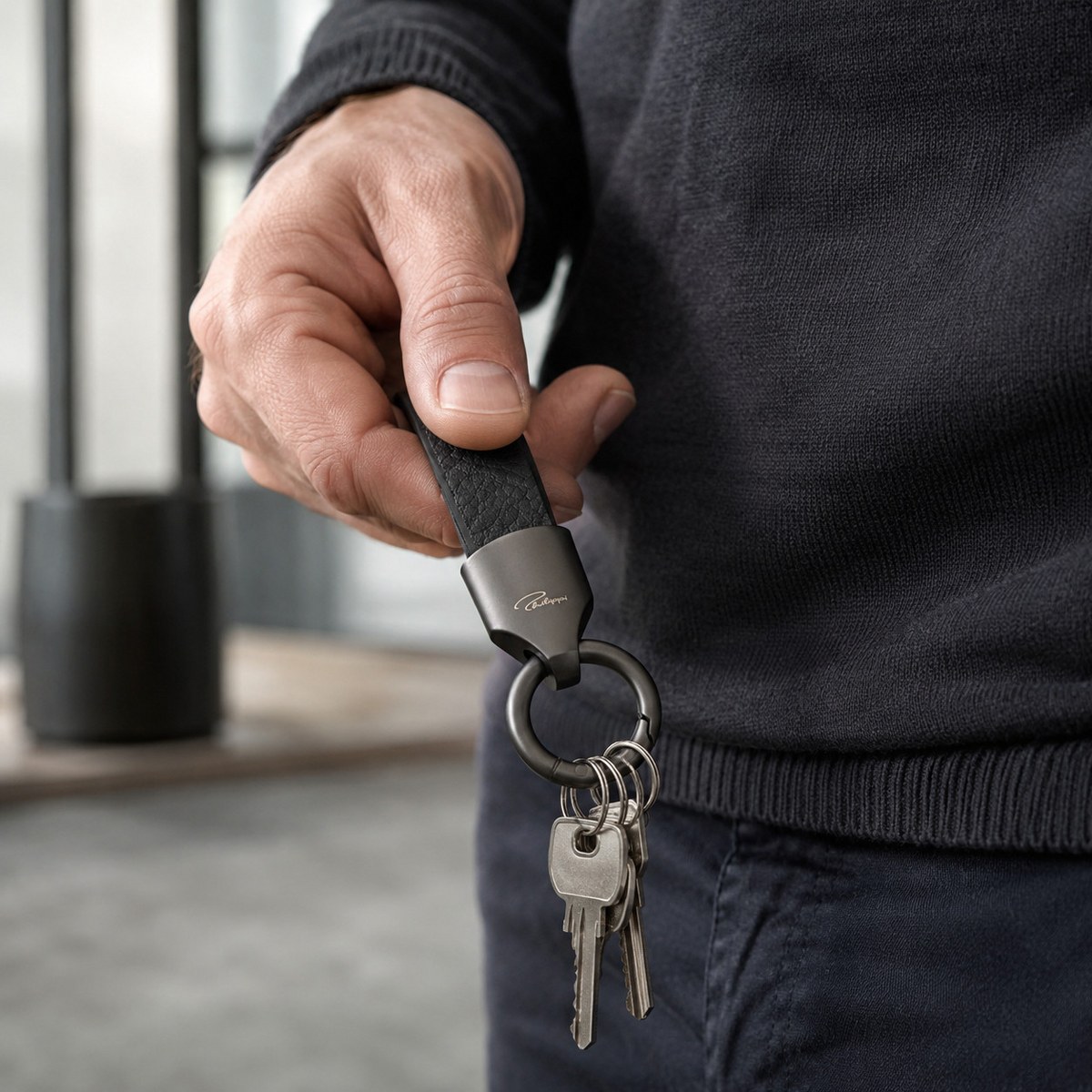 Philippi Lulu Cast Metal Keyring with Clip Ring – image 2