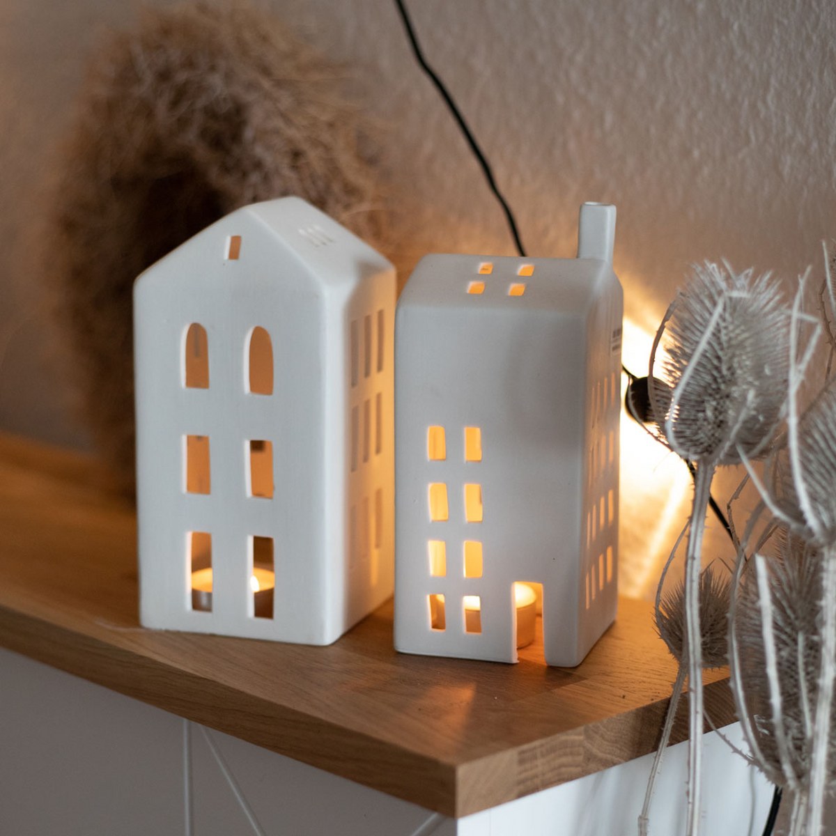 Räder Lighthouse Small Windows Porcelain Tealight House – Medium – image 4