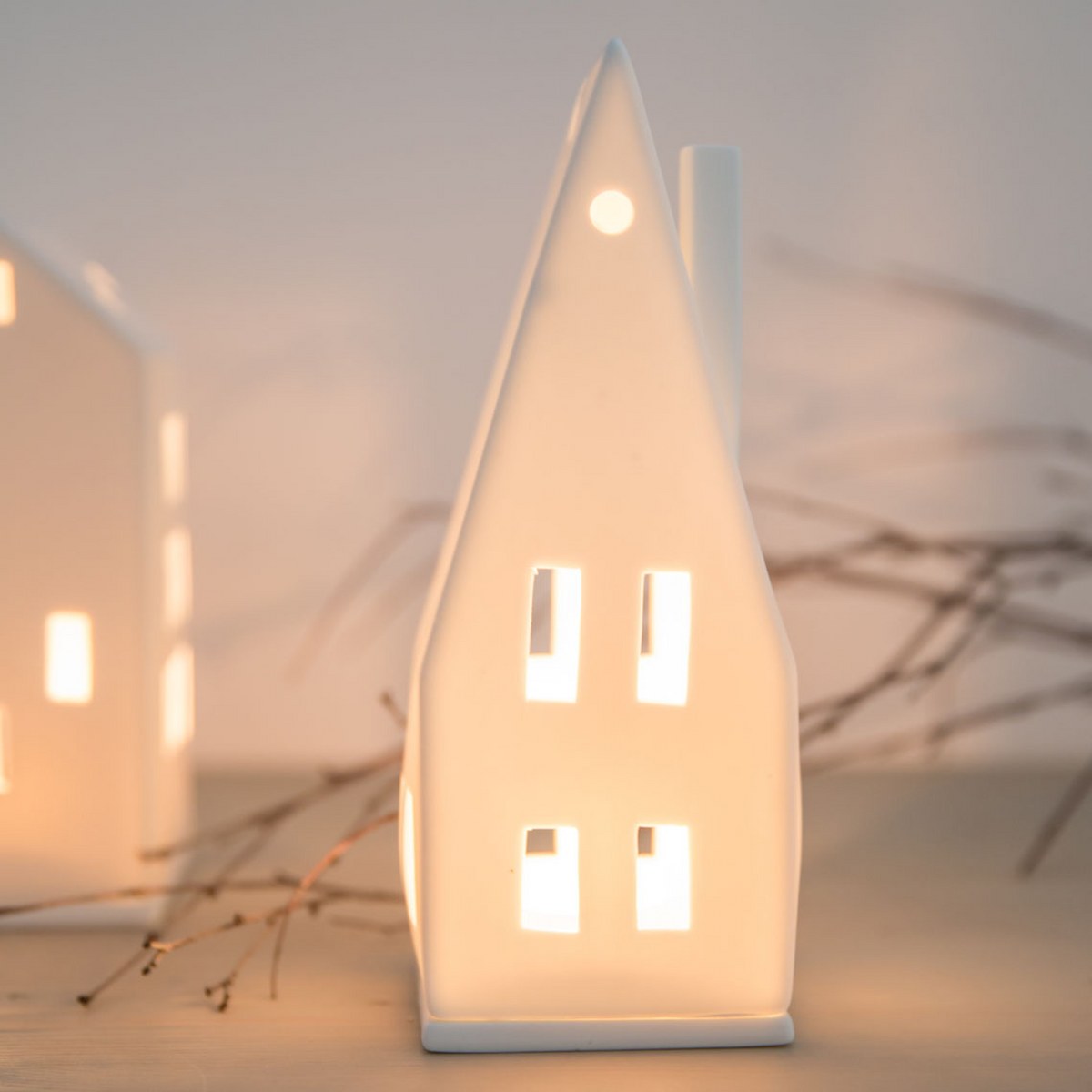 Räder Tall Pitched-Roof Porcelain Tealight House 20cm – image 5