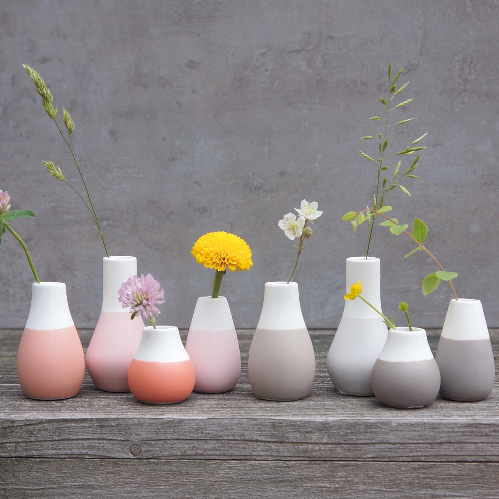 Räder Mini Porcelain Vases, Set of 4 – Soft Grey (4.5–8cm) – image 3