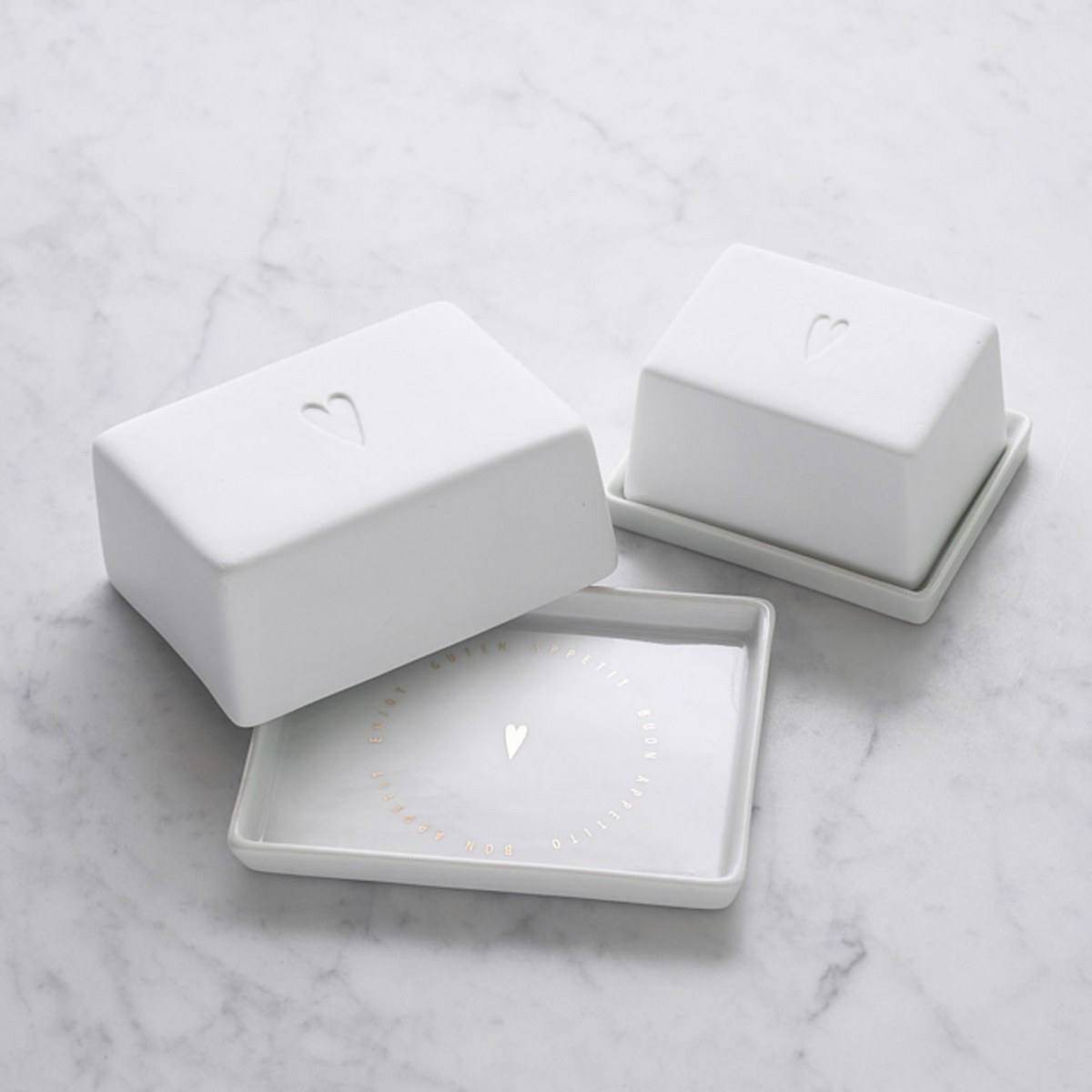 Räder Porcelain Butter Dish with Heart Decals – image 3