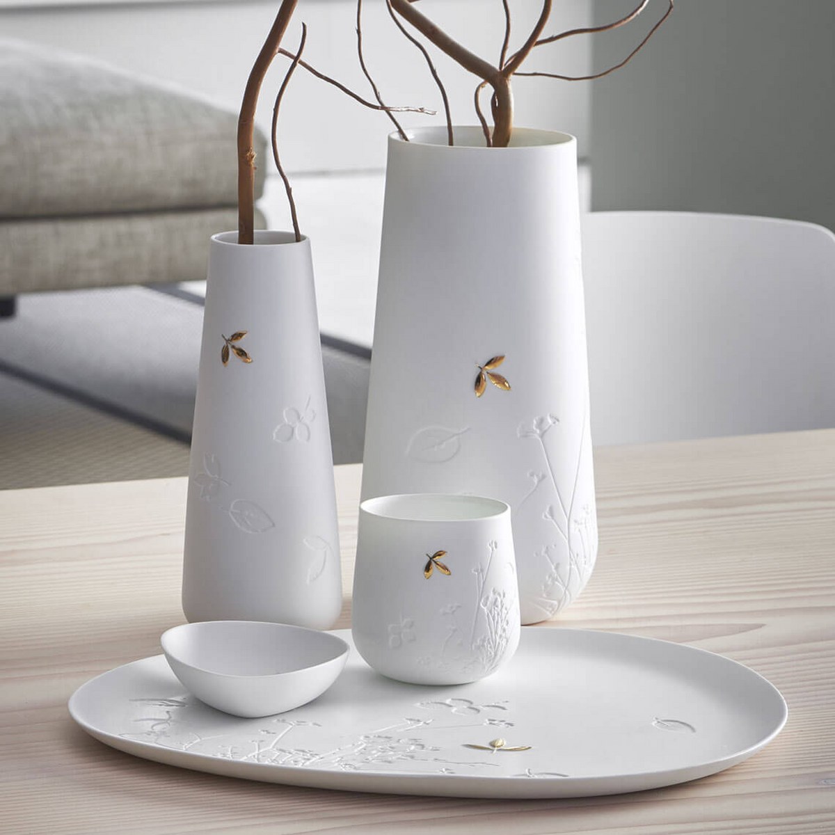 Räder Golden Leaf Tall Porcelain Vase – image 2