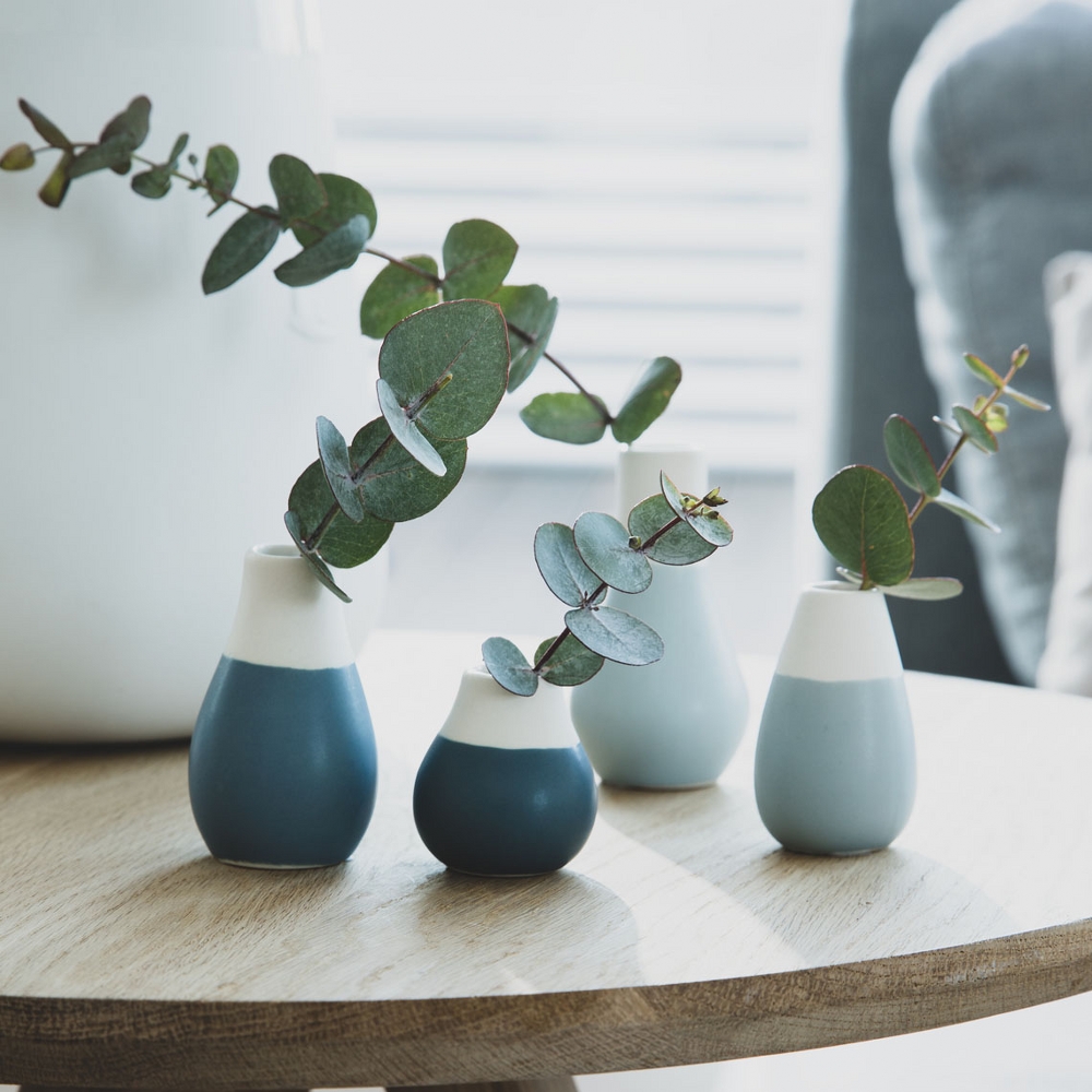 Räder Mini Porcelain Vases, Set of 4 – Soft Blue (4.5–8cm) – image 3