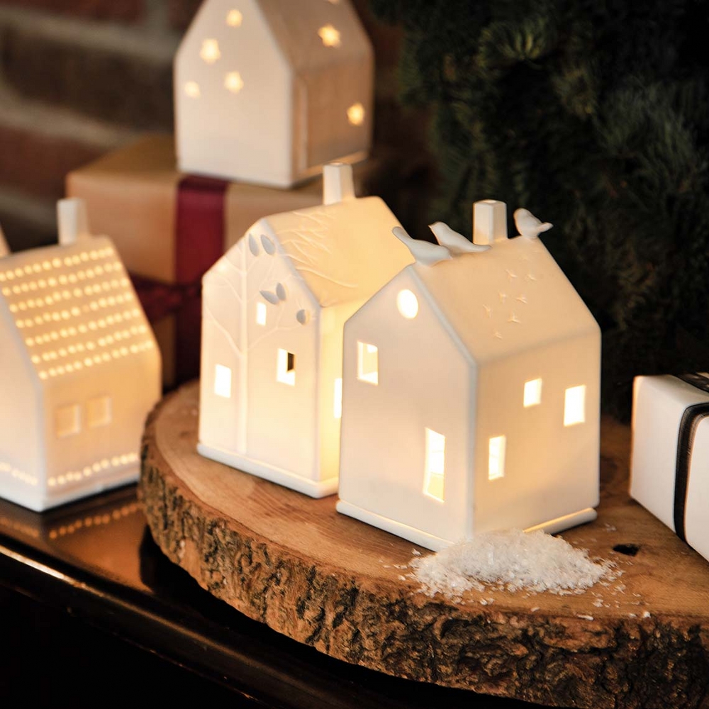Räder Lighthouse Porcelain Birdhouse Tealight Holder – image 2