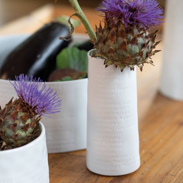 Räder Room Poetry Porcelain Vase – Small, 15cm