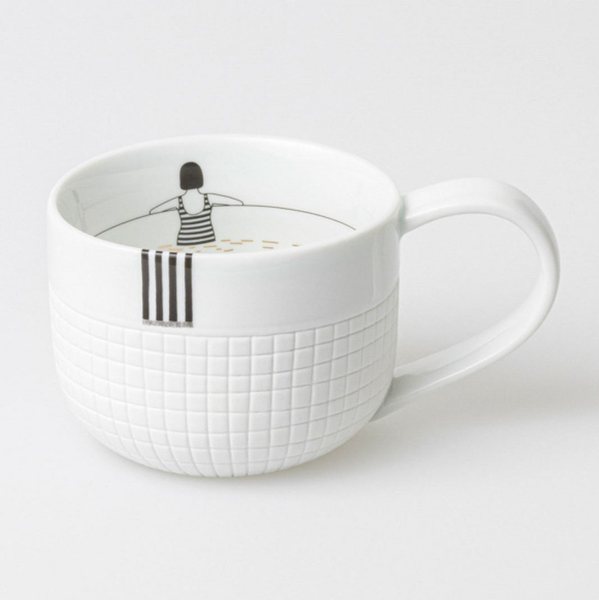 Räder Picture Story 'Bathing Pond' Porcelain Cup