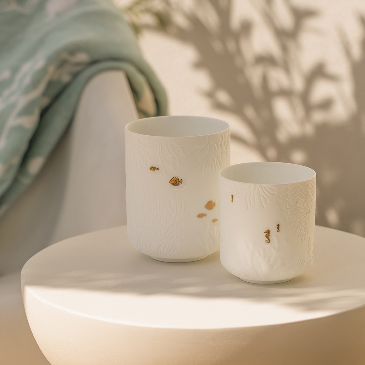 Räder Seahorse Embossed Porcelain Tealight Holder – image 3