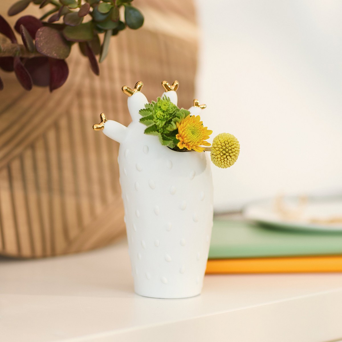 Räder Coral Cactus Porcelain Vase – Mini – image 2