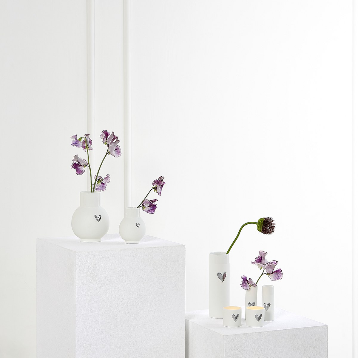 Räder Silver Heart Ball Porcelain Bud Vase – Mini – image 2