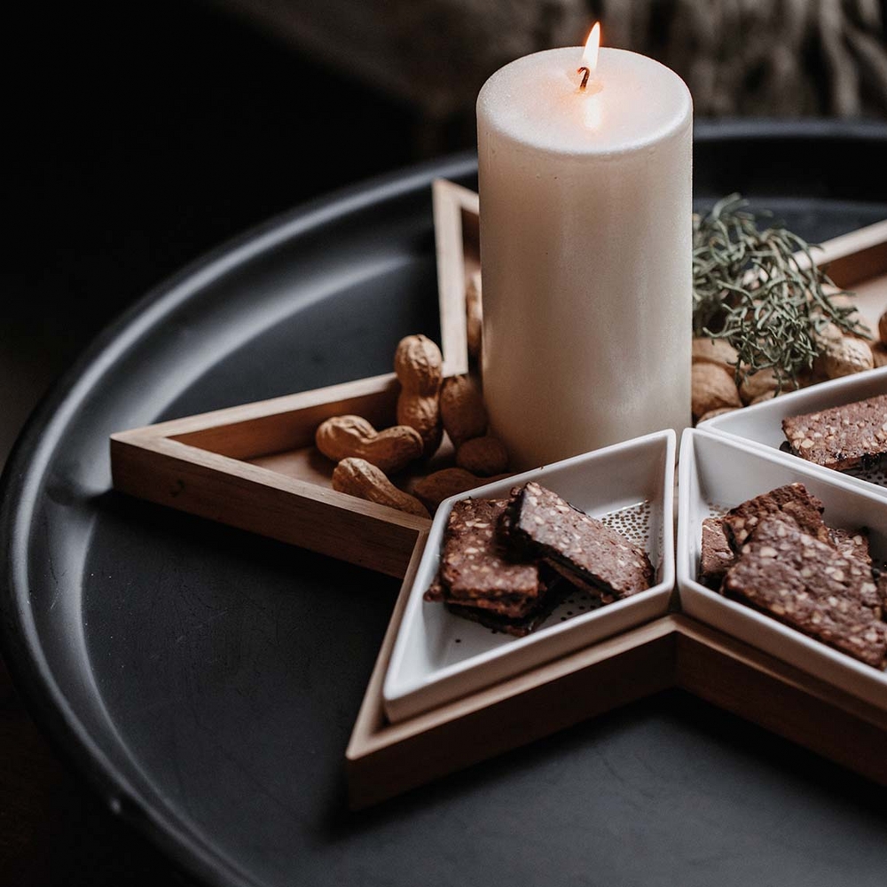 Räder Star Porcelain Snack Platter on Acacia Board 40cm – image 4