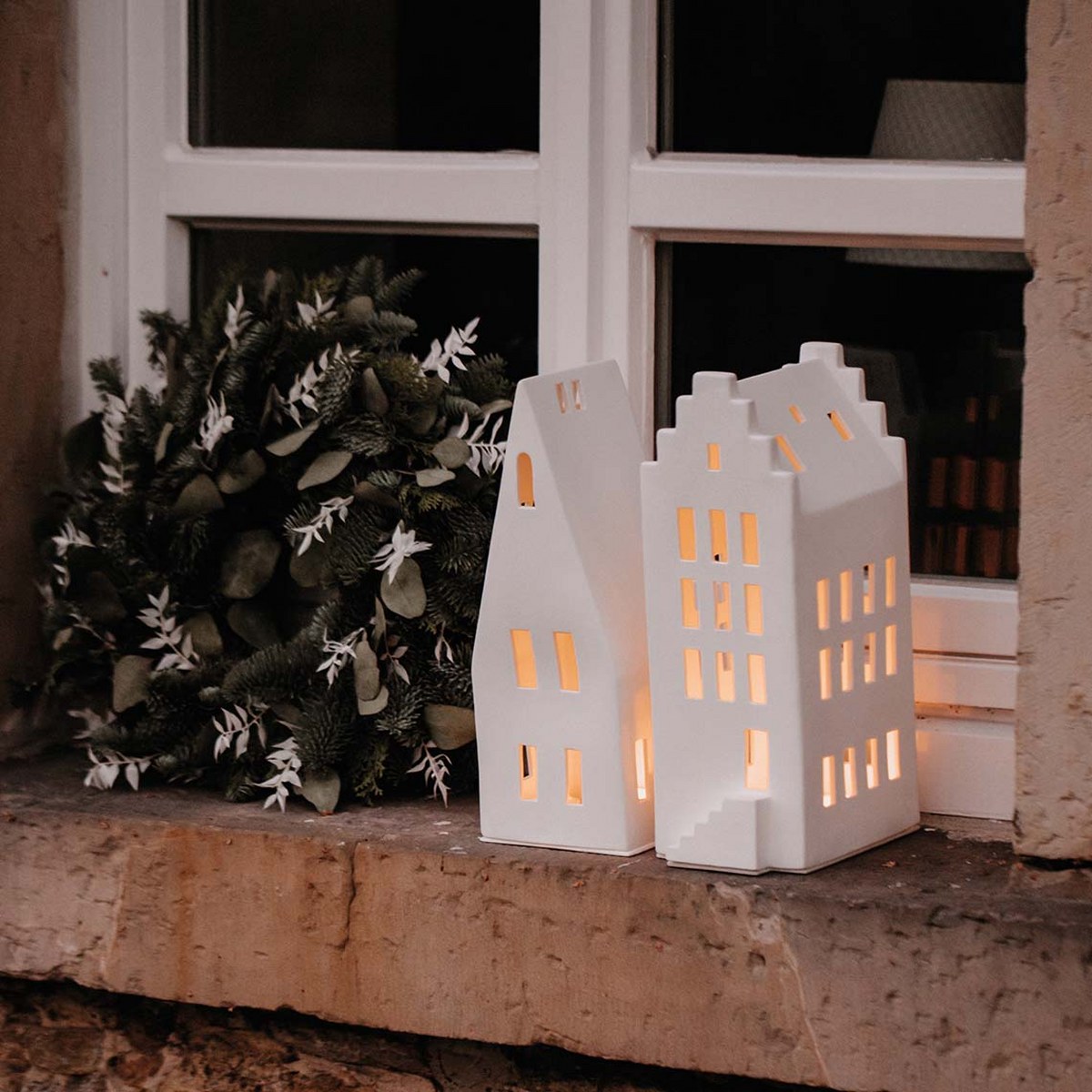 Räder Lighthouse Gable Roof Porcelain Tealight House – Large – image 2
