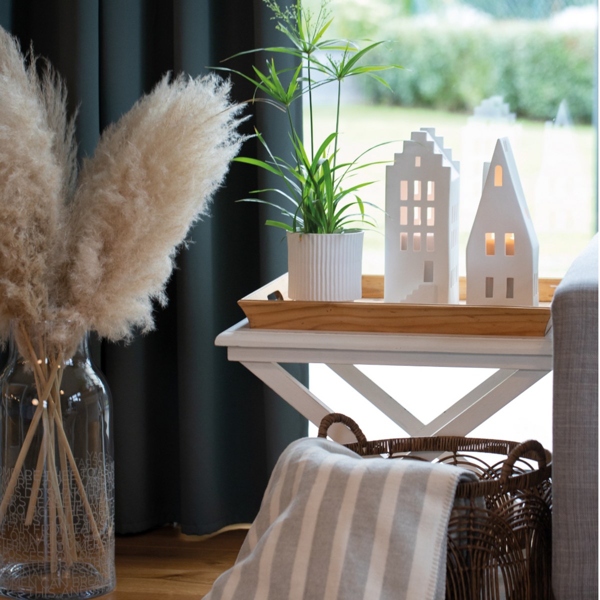 Räder Lighthouse Pitched Roof Porcelain Tealight House – Large – image 3