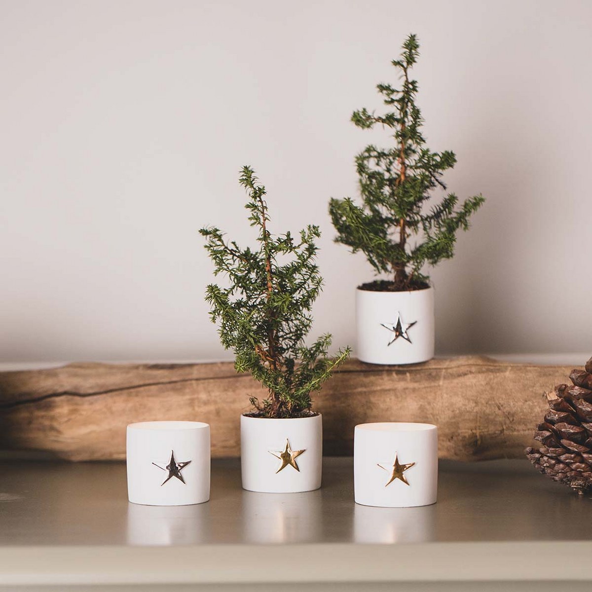 Räder Starlight Porcelain Mini Pots with Silver Star, Set of 2 – image 2