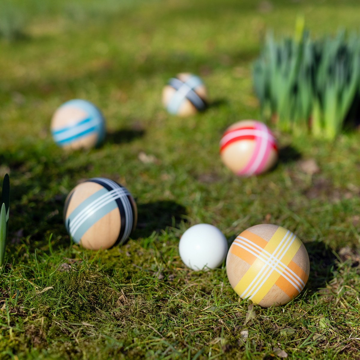 Remember Boccia Wooden Garden Bowls Set – Patterned – image 3
