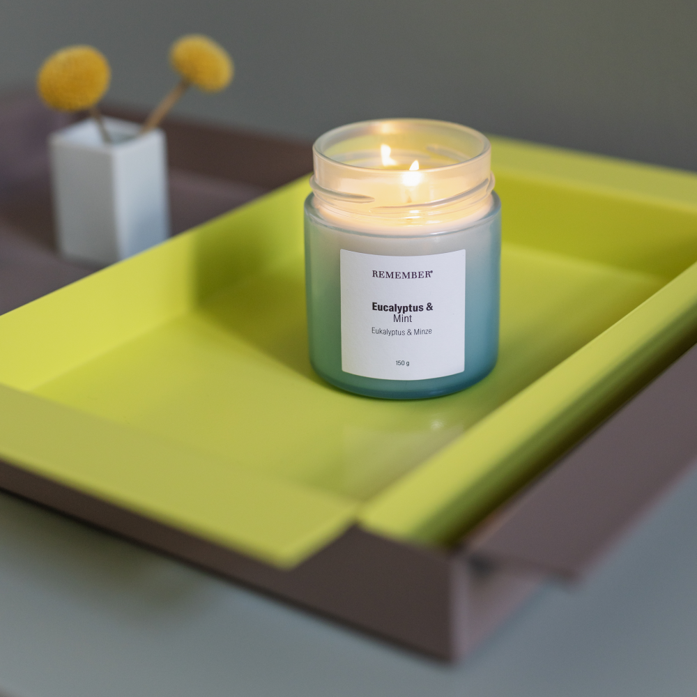 Remember Eucalyptus & Mint Soy Wax Scented Candle – 35 Hours – image 4