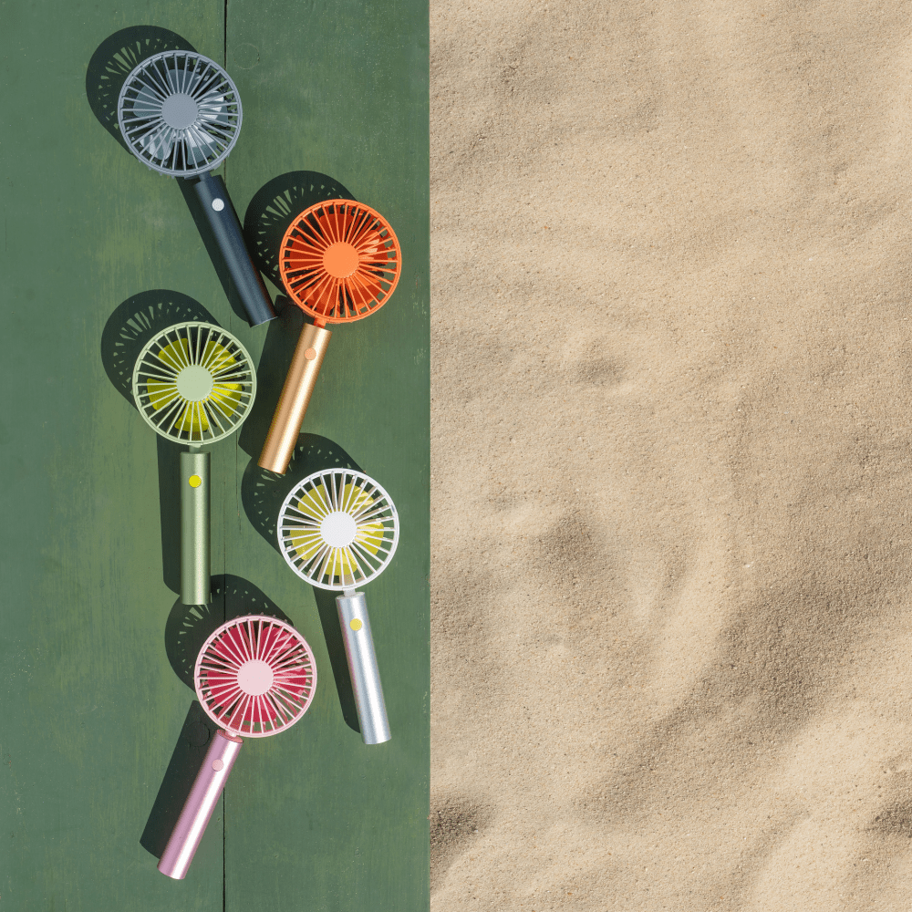 Remember Flow Rechargeable USB Fan with Stand – Lime – image 4