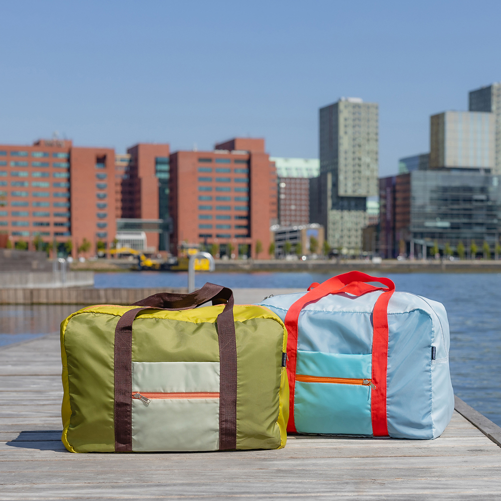 Remember Tom Foldable Travel Bag – Water-Repellent Holdall – image 3