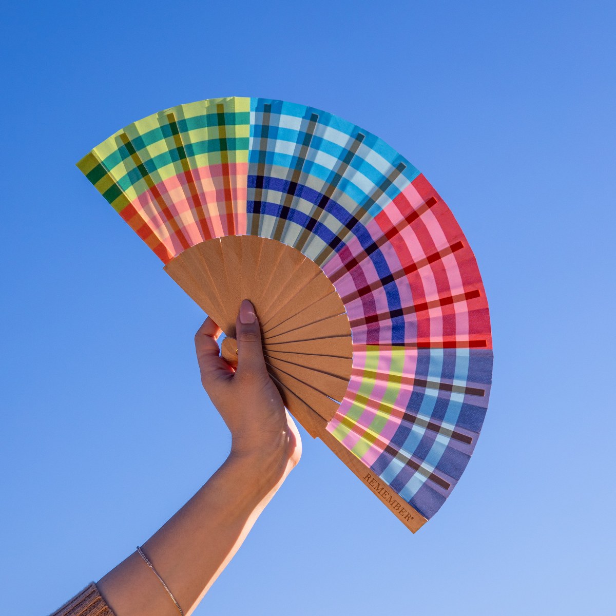 Remember Havanna Folding Paper Hand Fan – image 3