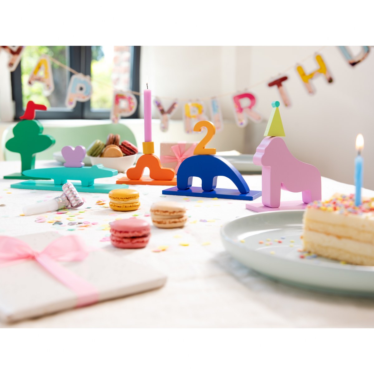 Remember Animal Birthday Train with 5 Candle Holders & Numbers – image 3