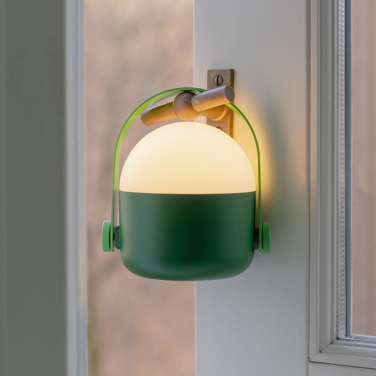 Remember Ole Rechargeable Portable LED Lamp – Small, Sand – image 8