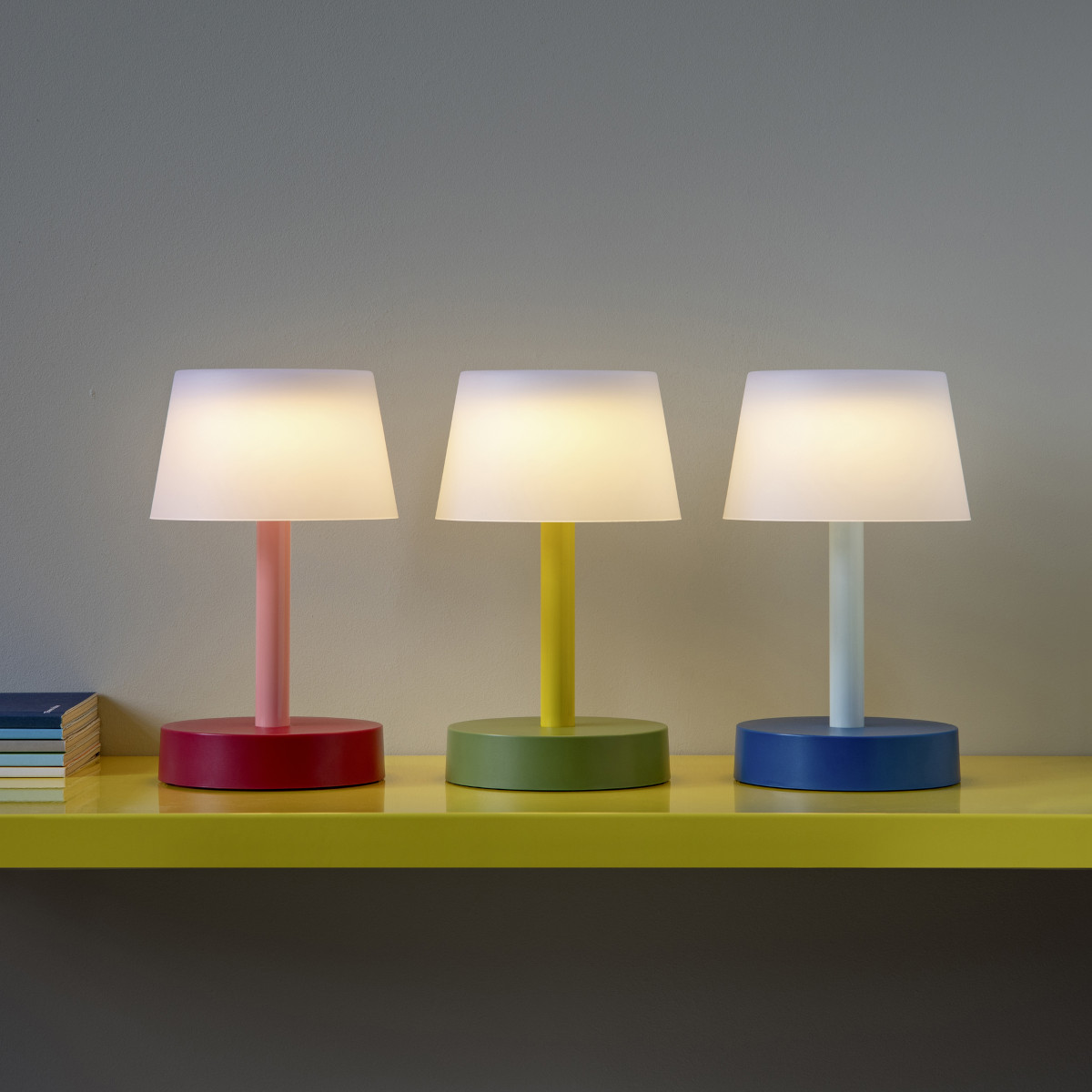 Remember Small Fritz Rechargeable LED Table Lamp – Sky – image 5