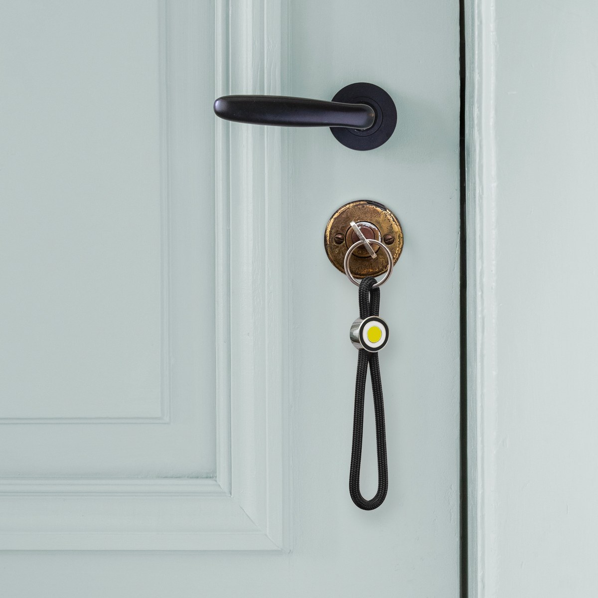 Remember Ringo Rope-Effect Keychain – Black – image 2