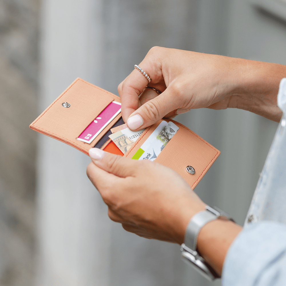 Remember Compact Wallet with 8 Card Slots – Terracotta Brown – image 2