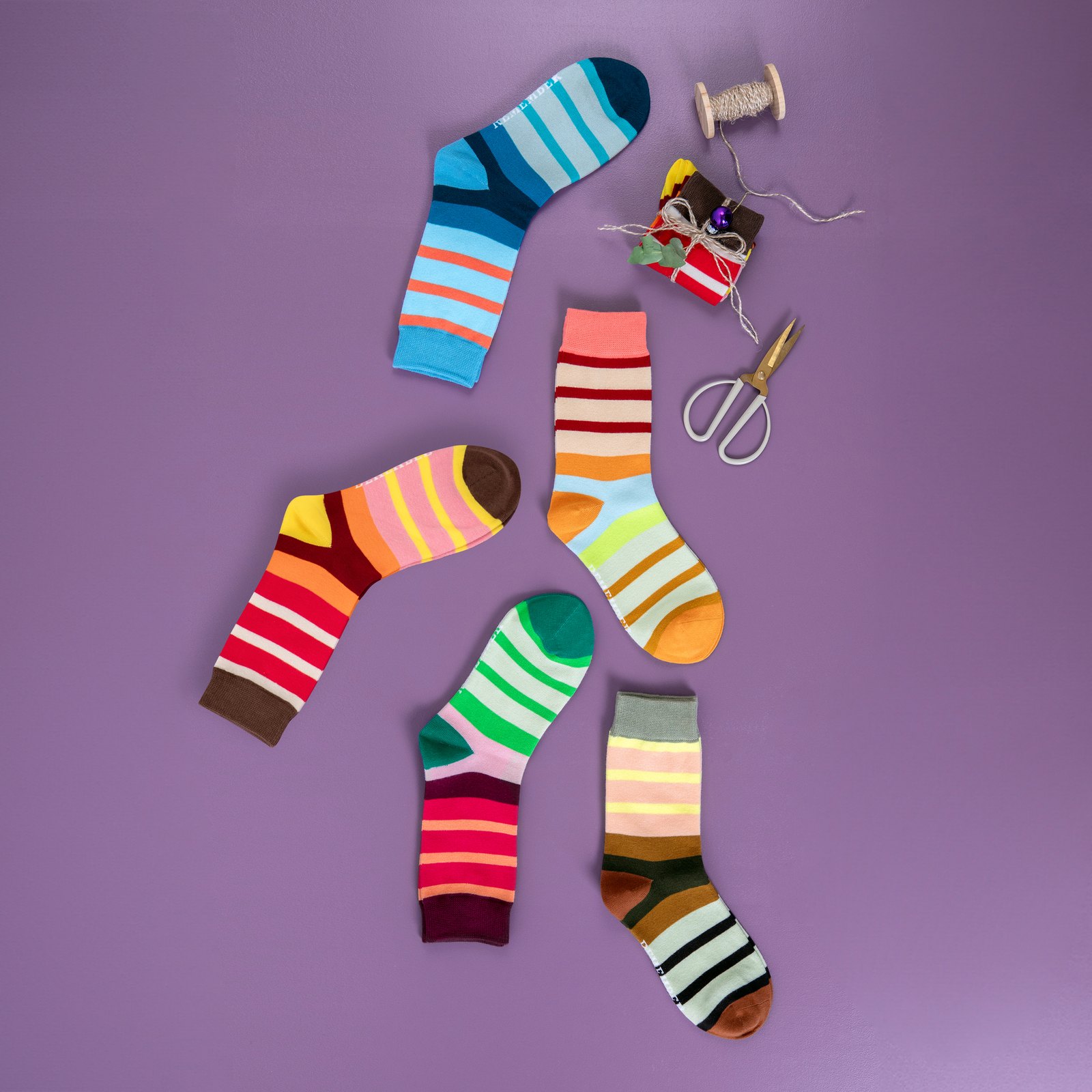 Remember Colourful Cotton Socks No.49 – UK 7–11.5 – image 2
