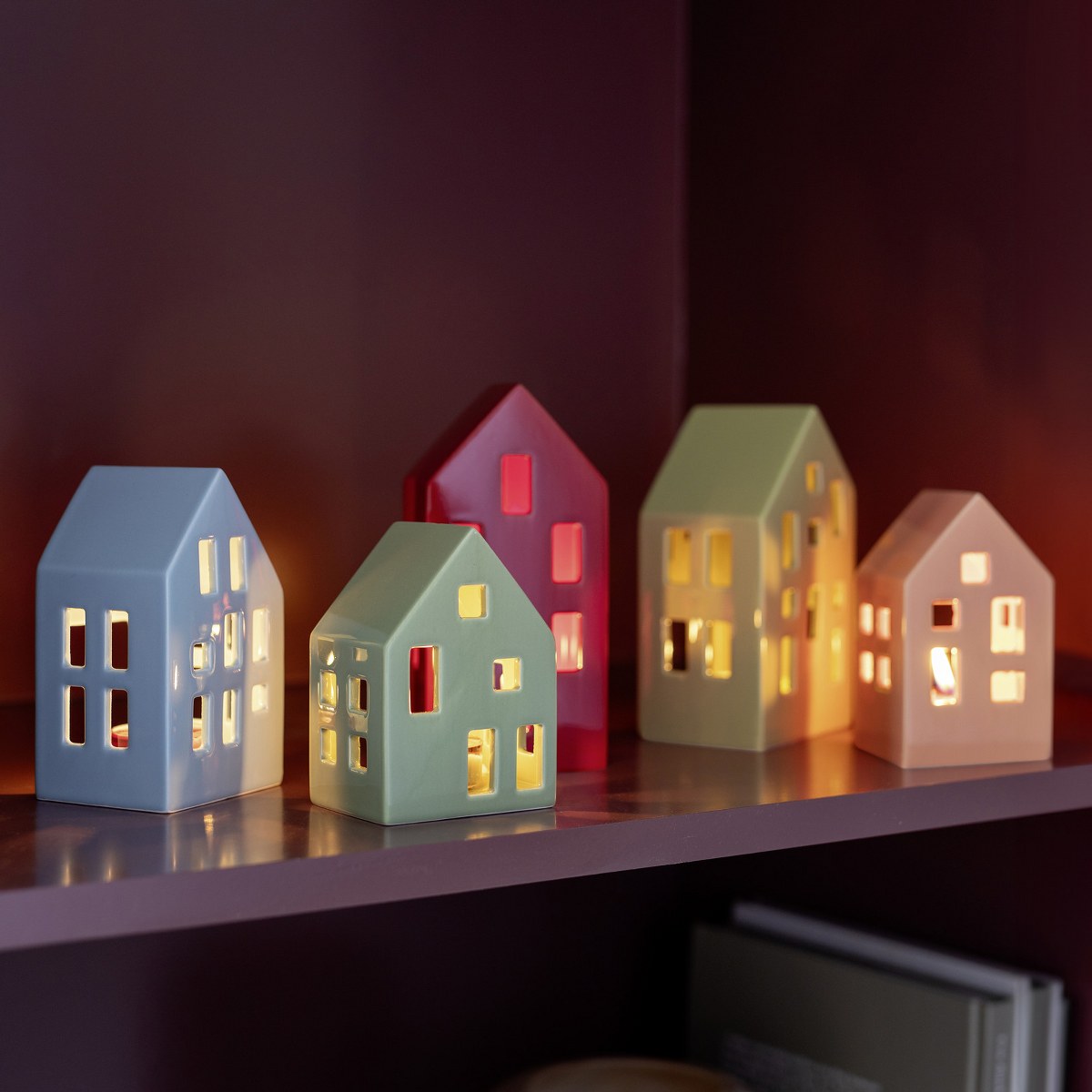 Remember Nyhavn Tealight House – Red – image 5