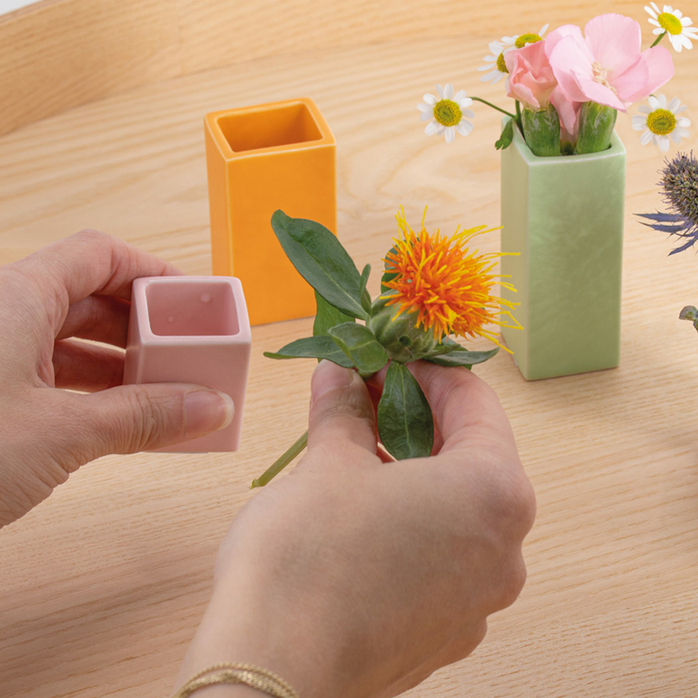 Remember Mini Porcelain Vases, Set of 5 – Colourful Bud Vases – image 3