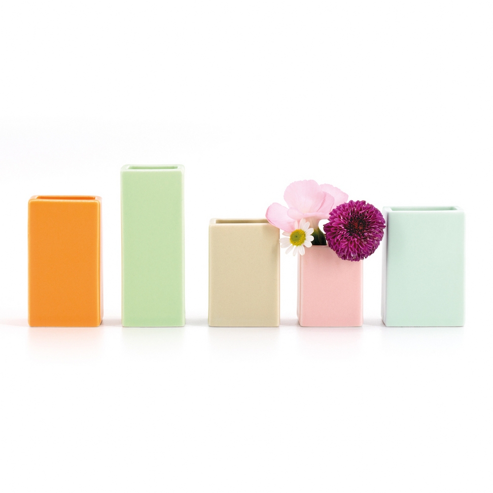 Remember Mini Porcelain Vases, Set of 5 – Colourful Bud Vases – image 2