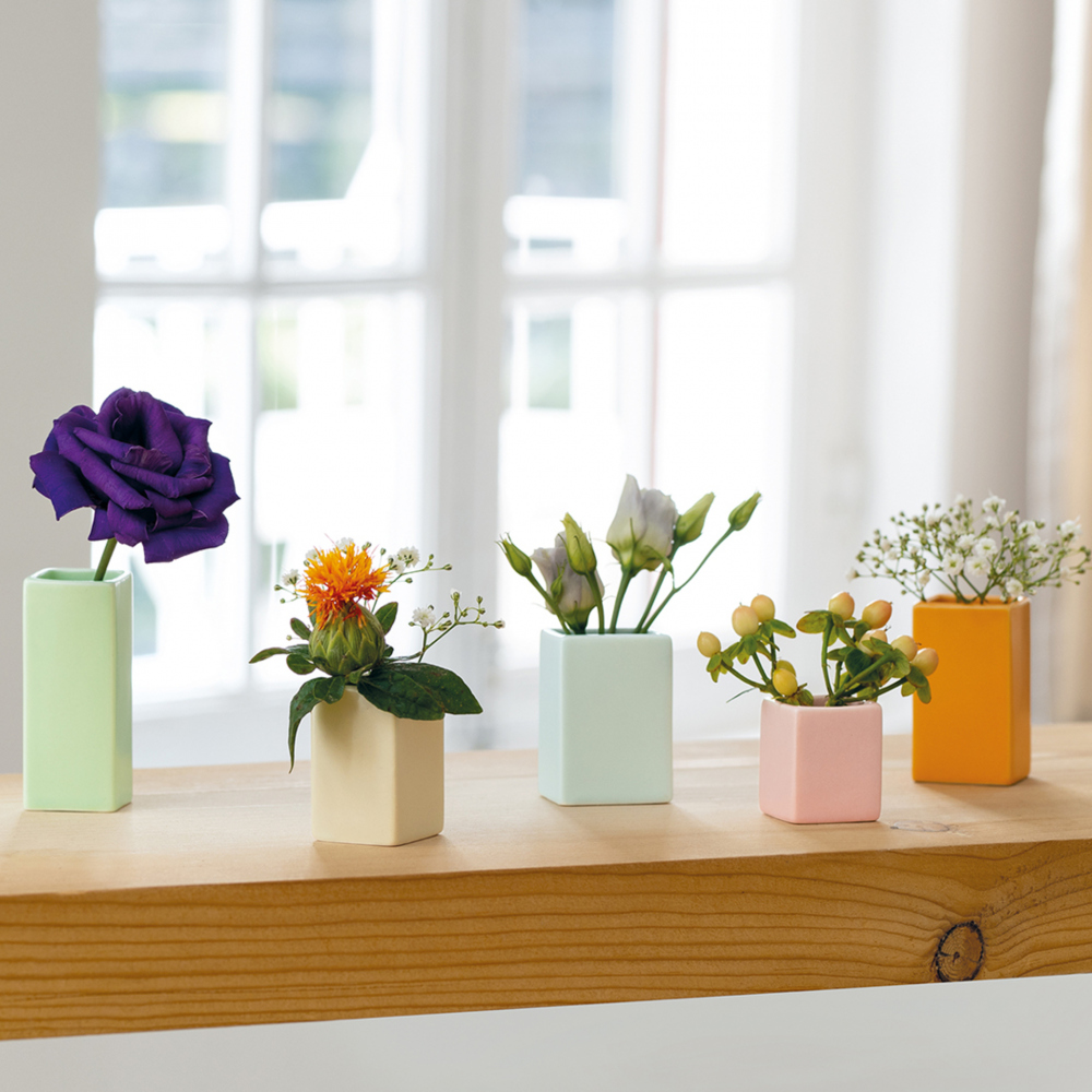 Remember Mini Porcelain Vases, Set of 5 – Colourful Bud Vases – image 5